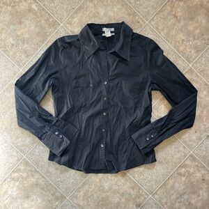 Black Old Navy button-up long sleeve blouse